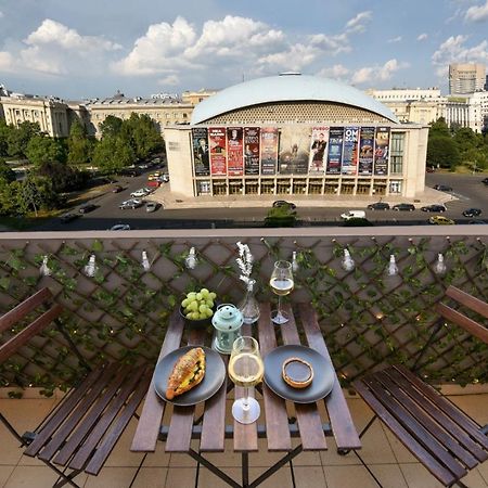 Spectacular Views & Modern Comfort: Your Dream Duplex In Central Bucharestアパートメント エクステリア 写真