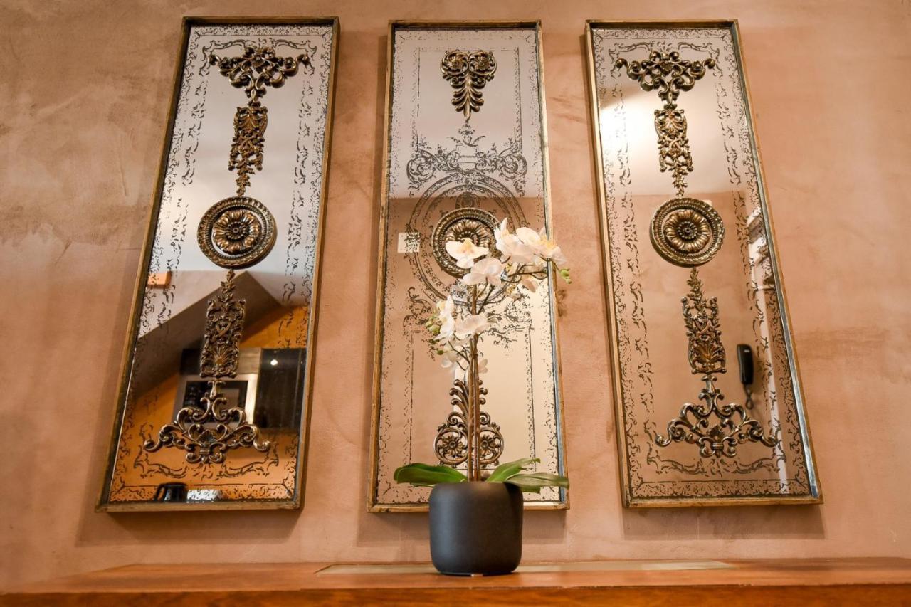 Spectacular Views & Modern Comfort: Your Dream Duplex In Central Bucharestアパートメント エクステリア 写真